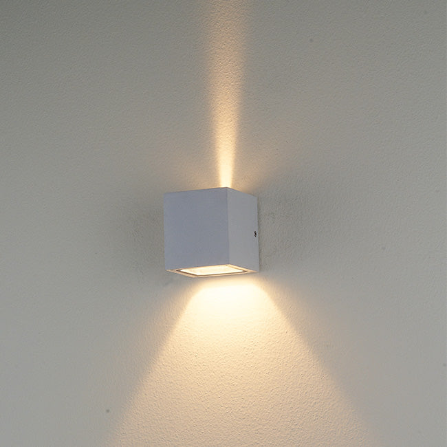 2541-G9 Wall Light