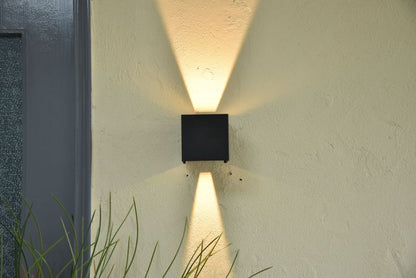 QADRA-wall lamp-DWPRO
